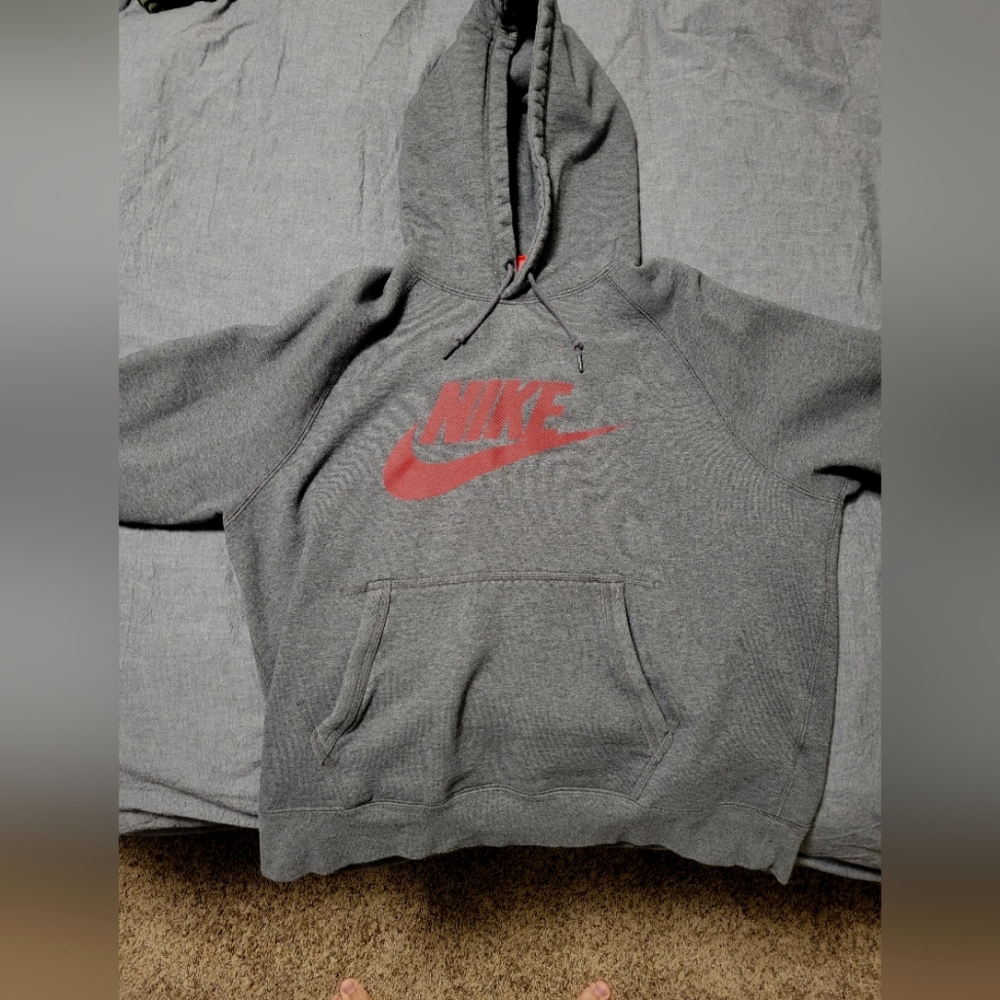 Nike grey hooded sweater